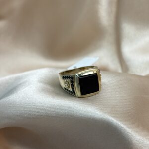14K GOLD WITH BLACK INLAY WITH STAR DIAMOND RING