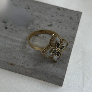 14K PRINCESS FLORAL BLACK JADE GOLD