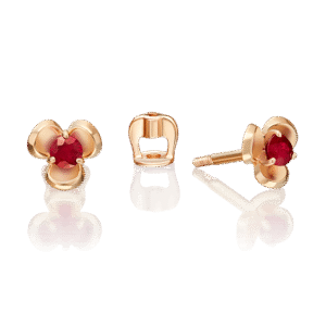 Stud Earrings in Rose gold with Ruby-058