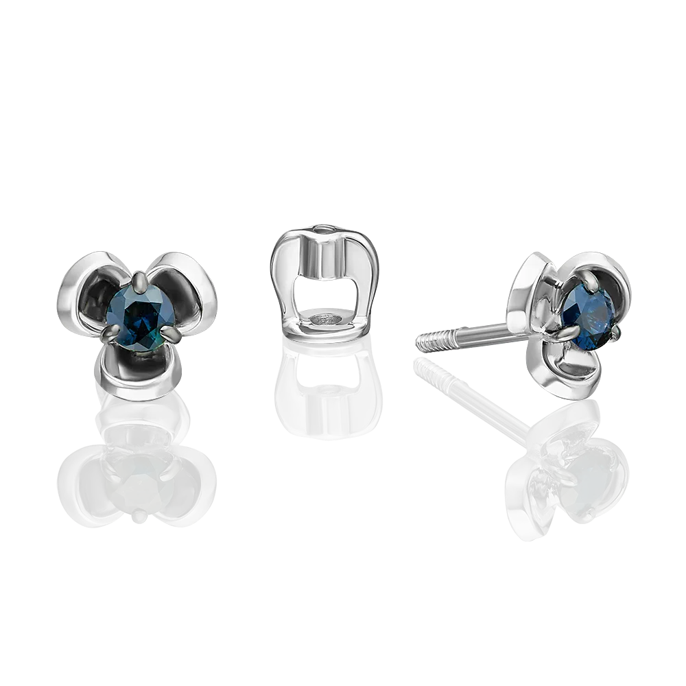 Stud Earrings in White Gold with Sapphire-063