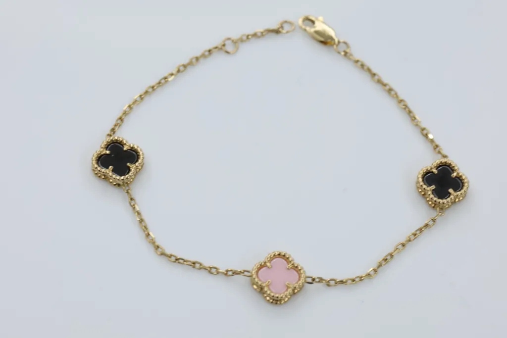 CLOVER ONIX AND PINK-125