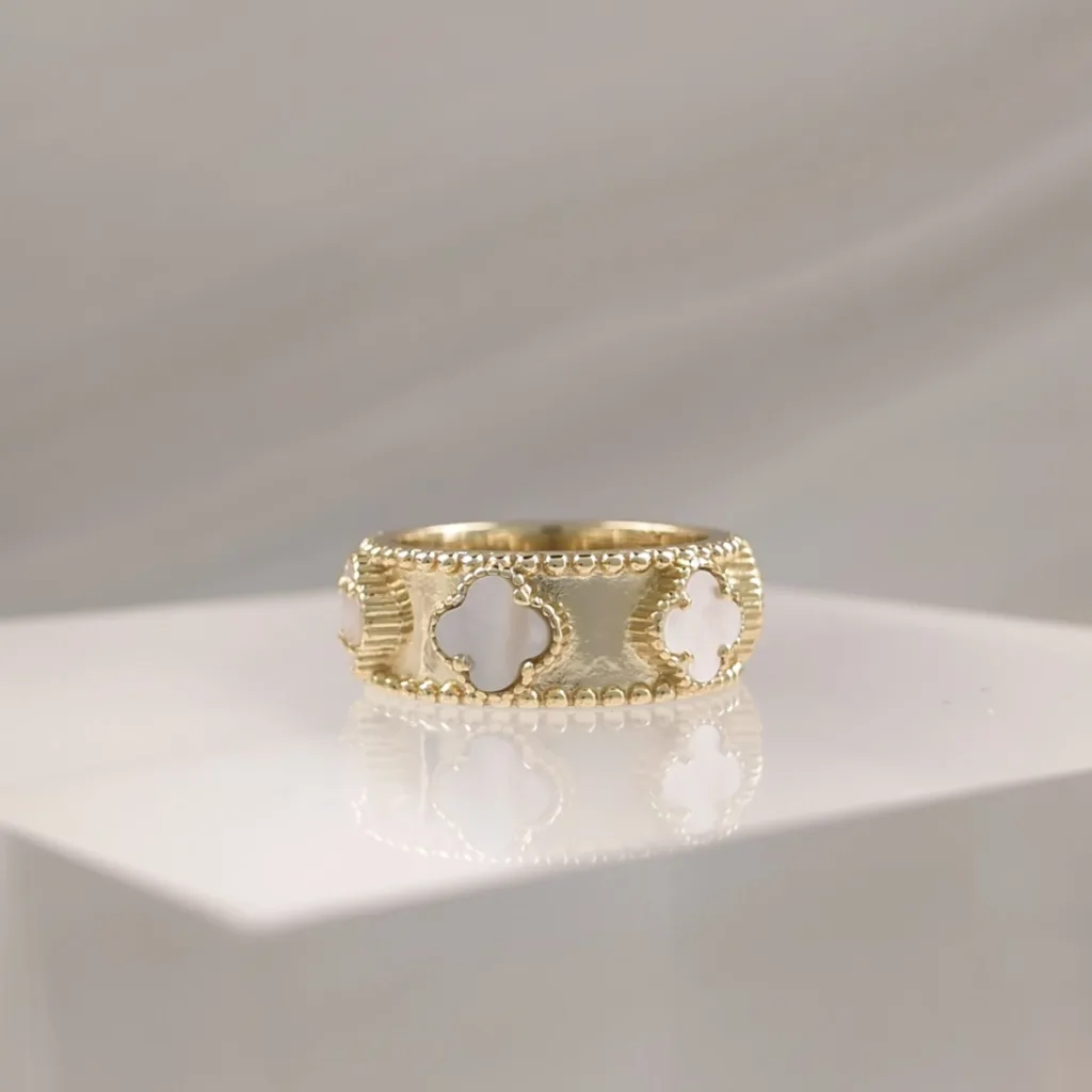 Yellow Silver Multiclover – 027
