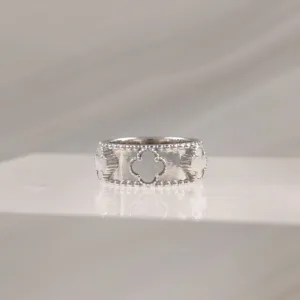 SILVER WHITE MULTICLOVER  024