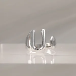 Silver Ring Letter U 096