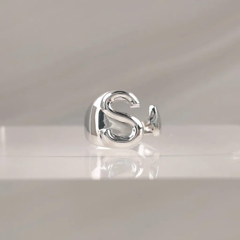 Silver Ring Letter S 094