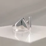 Silver Ring Letter V 097