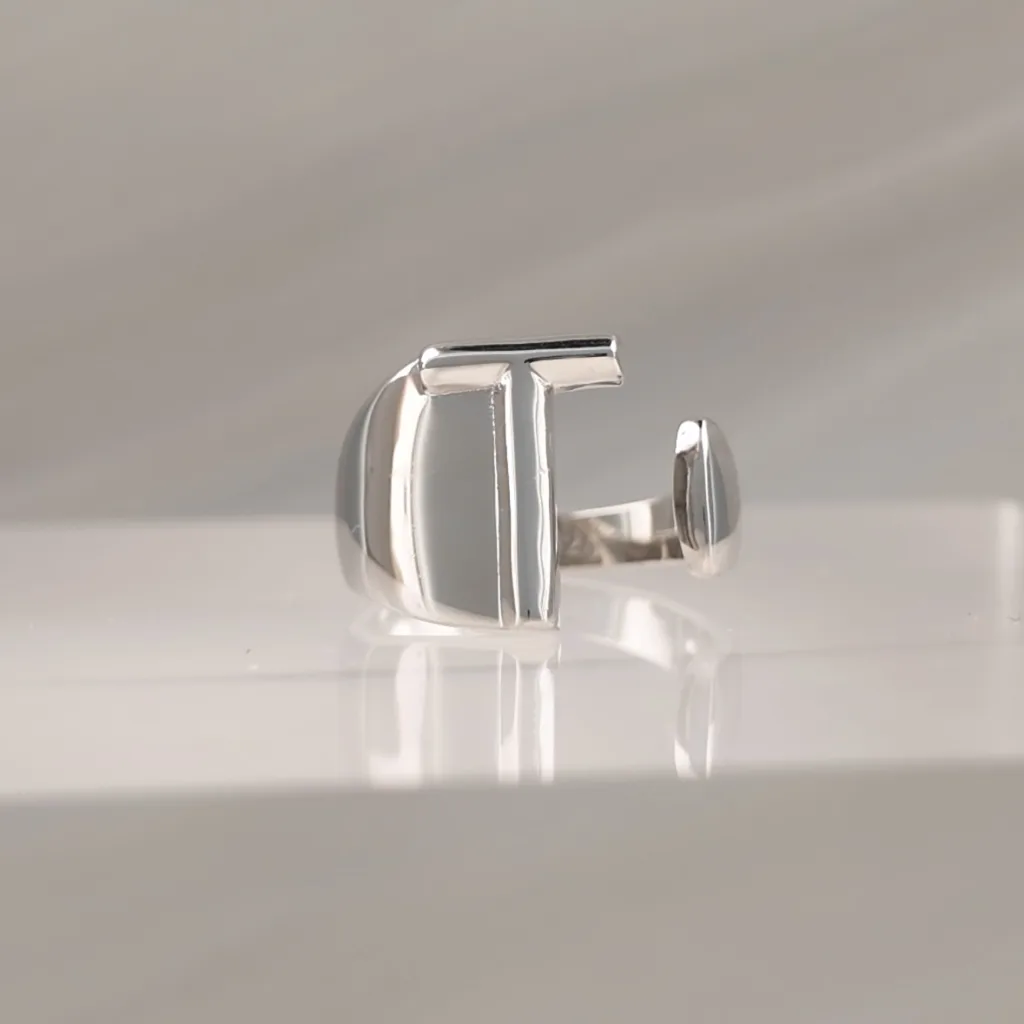 Silver Ring Letter T 095