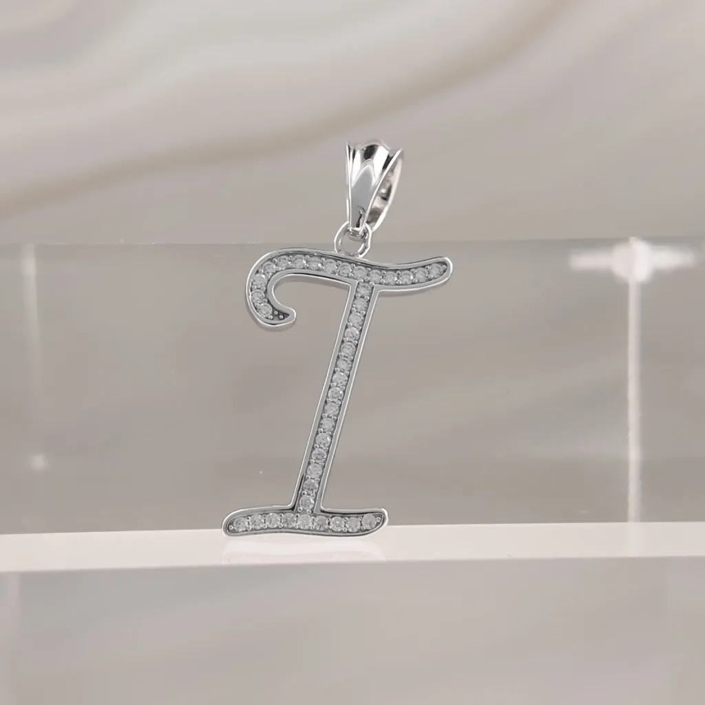 Silver Pendant Letter I 010