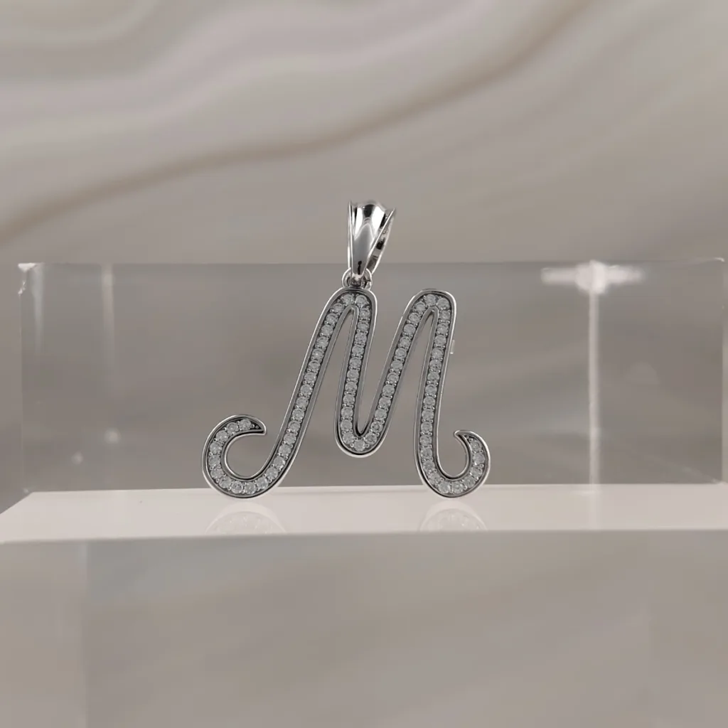Silver Pendant Letter M 014