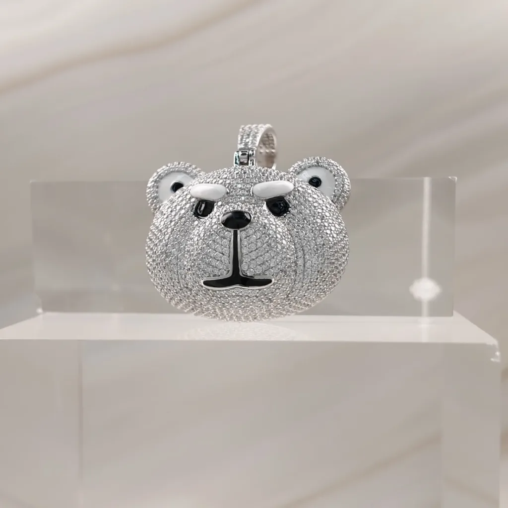 Silver Pendant Bear Face 019