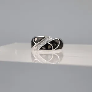 Silver center cz line Ring  155