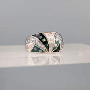 Silver triangles Band Ring 128