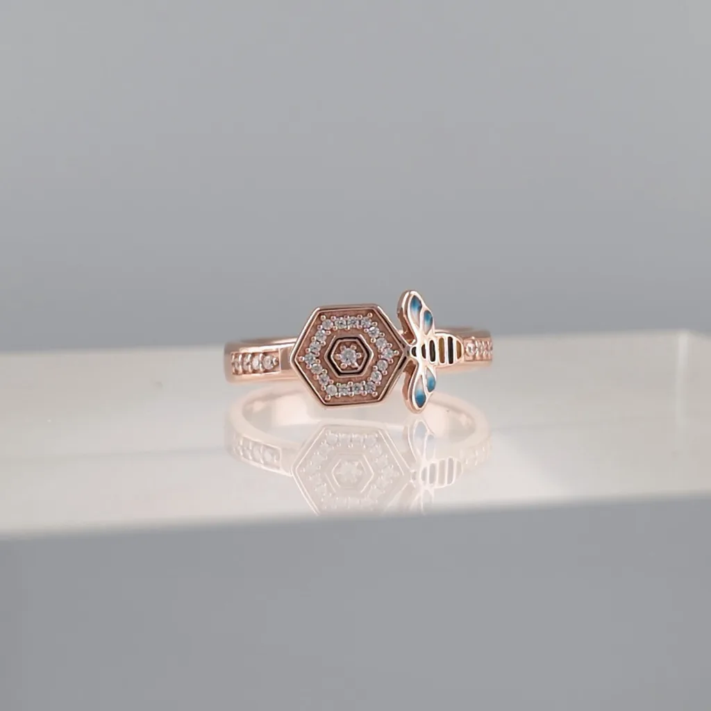Rose Silver Bee Ring 139